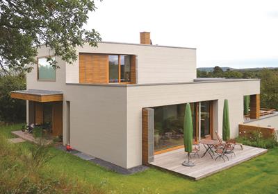Wohnhaus, D-Euskirchen - Produkte: Holzfenster + Eingangstür, Faltschiebeläden und Holzvertäfelung.