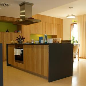 Kücheninsel - Innenausbau aus Holz