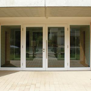 Portes modernes en bois-alu